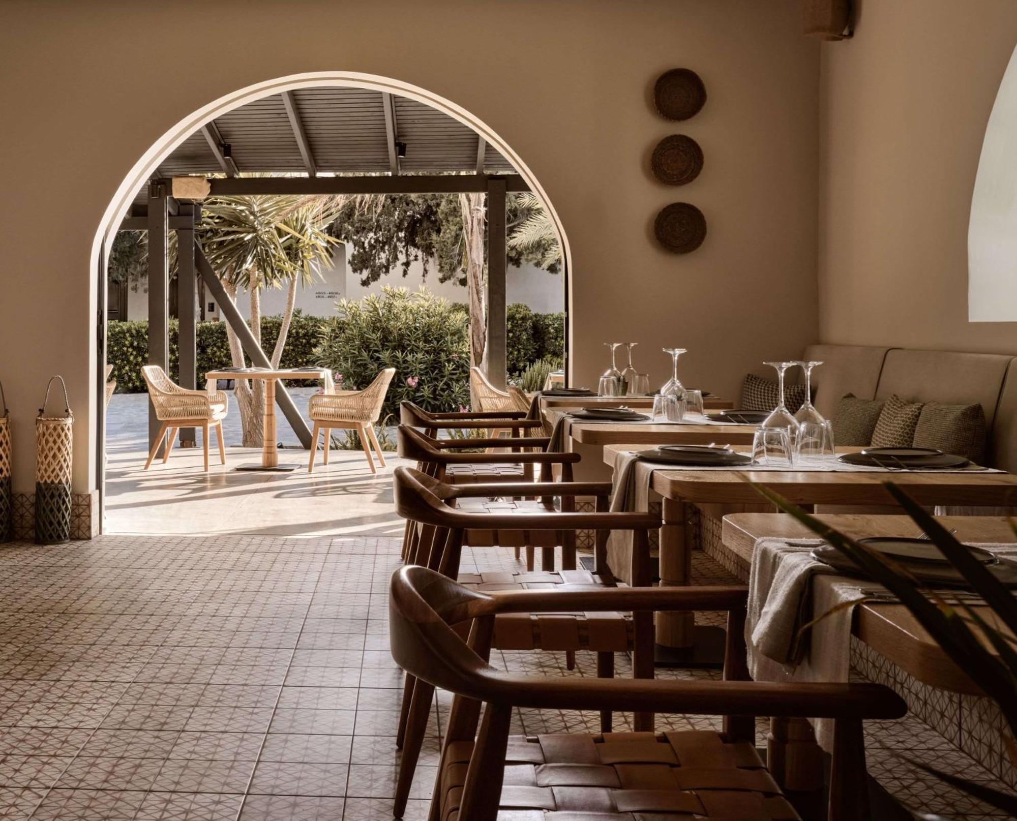 Numo Ierapetra Beach Resort Crete, Adults Only, Curio Collection Hilton Ierápetra Exterior foto